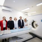 Kicillof recorrió el Hospital Rossi y reforzó la distribución de medicamentos en La Plata